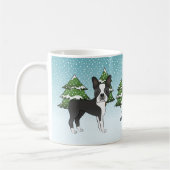 Schwarzer Boston Terrier in einem Winterwald & Nam Kaffeetasse (Links)
