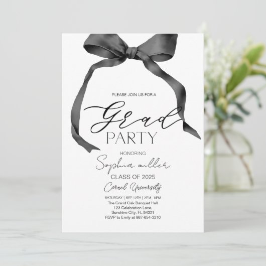 Schwarzer Bow-Abschluss, Minimalistisch, schwarz u Einladung (Stehend Vorderseite)