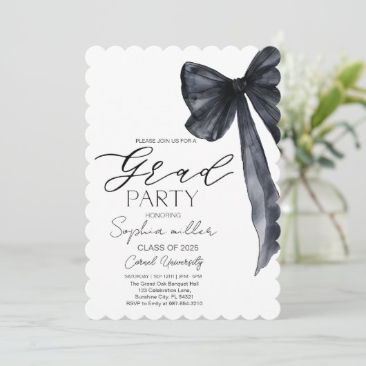 Schwarzer Bow-Abschluss, Minimalistisch, schwarz u Einladung (Stehend Vorderseite)
