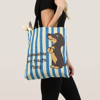Schwarzer Dachshund bettelt um Leckerlis Blaue Str Tasche