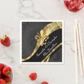 Schwarzer Damast und Goldflecht von Lys Serviette (Beispiel)