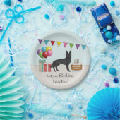 Schwarzer deutscher Hirte mit kuchenfarbenem Gebur Pappteller (Party)