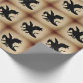 Schwarzer Drache rustikaler Hintergrund Geschenkpapier (Ecke)