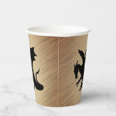 Schwarzer Drache rustikaler Hintergrund Pappbecher (Rechts)