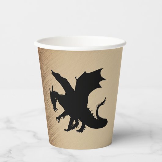 Schwarzer Drache rustikaler Hintergrund Pappbecher (Vorderseite)