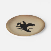 Schwarzer Drache rustikaler Hintergrund Pappteller (Schrägansicht)