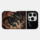 Schwarzer Drache über dem Wald schwebend iPhone Hülle (Rückseite (Horizontal))