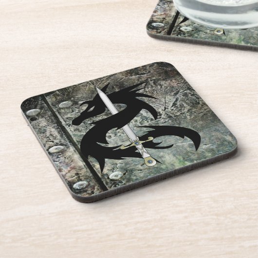 Schwarzer Drache und Schwert Untersetzer (Linke Seite)