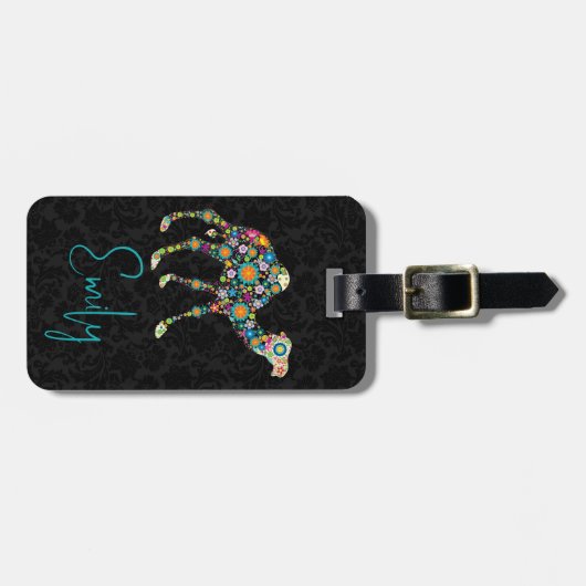 Schwarzer Dramas Hintergrund niedliches Blumenkame Gepäckanhänger (Vorderseite horizontal)