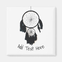 Schwarzer Dreamcatcher auf weißem Hintergrund