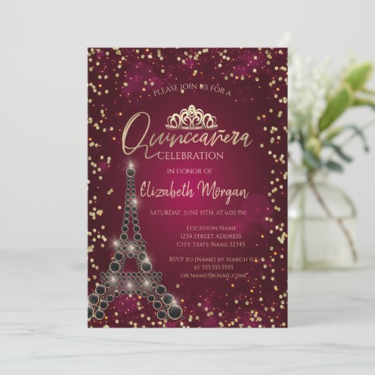 Schwarzer Eiffelturm, Diamonds Burgundy Quinceañer Einladung (Stehend Vorderseite)