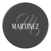 Schwarzer eleganter Personalisierter Nachname | Na Eishockey Puck (Vorderseite)