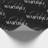 Schwarzer eleganter Personalisierter Nachname | Na Geschenkpapier (Ecke)