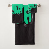Schwarzer Farbspritzer auf Smaragdgrün Badhandtuch Set (Insitu)