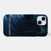 Schwarzer Geist in einer hellischen Landschaft - H iPhone 15 Hülle (Rückseite (Horizontal))