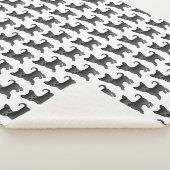 Schwarzer, glatter Coat Chihuahua Cartoon Dog Must Sherpadecke (3/4)