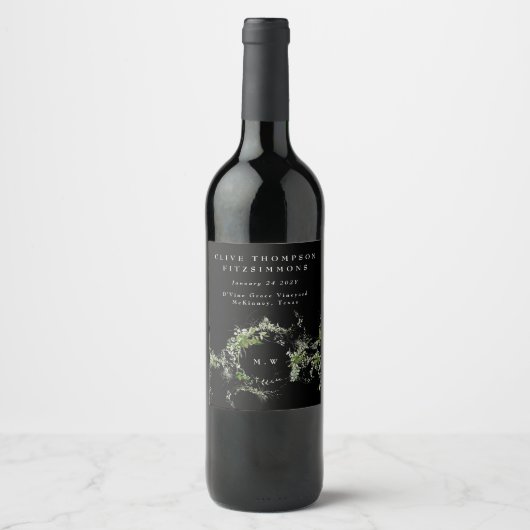 Schwarzer grüner Eukalyptus-Monogramm-Kranz Hochze Weinetikett (Vorderseite)