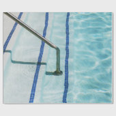 Schwarzer Gurt für das blaue Schwimmbad Geschenkpapier (Flach)