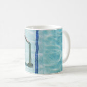 Schwarzer Gurt für das blaue Schwimmbad Kaffeetasse (VorderseiteRechts)