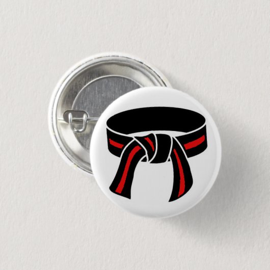 Schwarzer Gürtel mit rotem Streifen-Knopf Button (Vorne & Hinten)