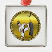 Schwarzer Gürtelkarate-Mann, der eine schwarze Tra Silbernes Ornament (Vorne)