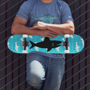 Schwarzer Hai Grauer Hai Muster Blau Hintergrund Skateboard