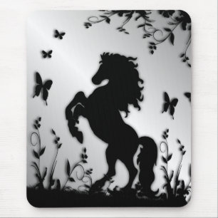 Schwarzer Hengst / Pferd auf Silber züchten Mousepad
