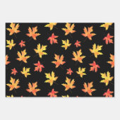 Schwarzer Hintergrund der Ahornleaf-Muster Geschenkpapier Set (Vorderseite)