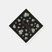 Schwarzer Hintergrund mit hübsch rosa Blume Serviette (Ecke)