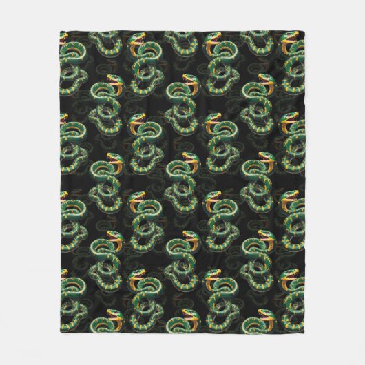 Schwarzer Hintergrund Schlange Muster Design Fleecedecke (Vorderseite)