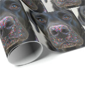 Schwarzer Hund mit Sprinklen an der Nase Geschenkpapier (Rolleneckpunkt)