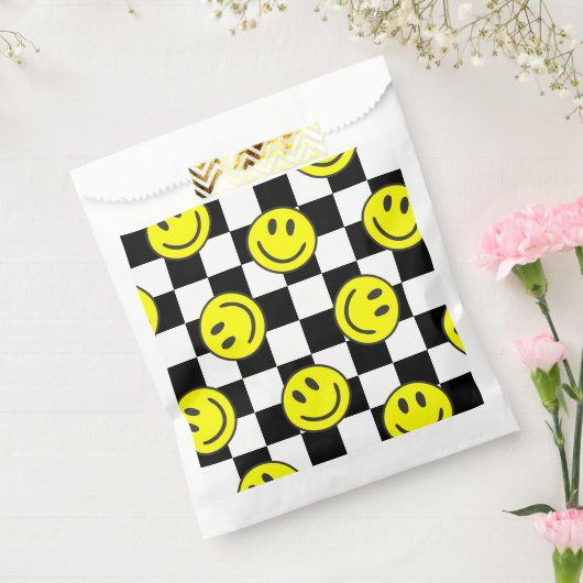 Schwarzer Karo Geschenktütchen (Versiegelt)