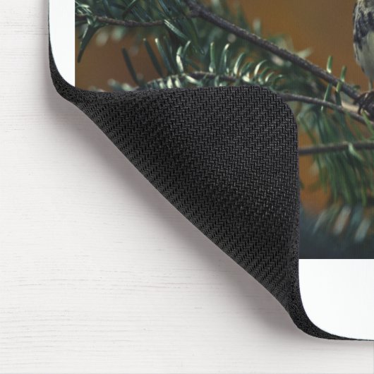 Schwarzer Kehlkopfgrasmücken Mousepad (Ecke)