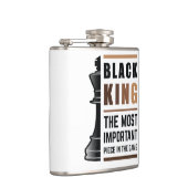 Schwarzer König das wichtigste Stück in Spiel 2 Flachmann (Rechts)