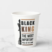 Schwarzer König das wichtigste Stück in Spiel 2 Pappbecher (Vorderseite)