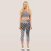 Schwarzer Kreuzstreifen Capri Leggings (Vorderseite)