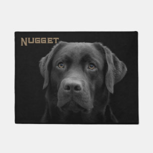 Schwarzer Labrador Hund mit Namen Fußmatte