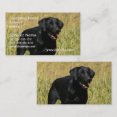 Schwarzer Labrador in den Feld-Geschäfts-Karten Visitenkarte (Vorne/Hinten)