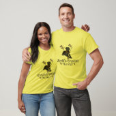 Schwarzer Labrador jagt die Shirts der Männer (Unisex)