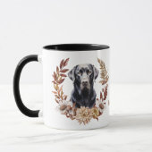 Schwarzer Labrador Retriever Herbstkranz Tasse (Links)
