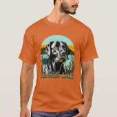 Schwarzer Labrador Vintager Text T-Shirt (Vorderseite)