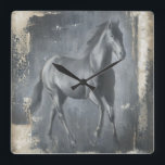 Schwarzer laufender Stallion Quadratische Wanduhr<br><div class="desc">Diese Malerei von Ethan Harper fasziniert. Er nahm die Schönheit des Stallion gefangen,  der mit zwei einfachen Farben verbunden ist: Schwarzes und Beige. Dieser zeitgenössische Kunstdruck eines schwarzen laufenden Stallion fügt Charakter jedem möglichem Wohnzimmer,  Esszimmer oder Schlafzimmer hinzu.</div>