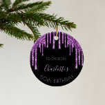 Schwarzer lila Glitzer-Funkelmonogramm Keramik Ornament<br><div class="desc">Ein trendiger und glamouröser 50. Geburtstagsschmuck (oder jedes Alter). Ein klassischer schwarzer Hintergrund mit dunkelfarbenen lila Imitaten Glitzer Tropfen, Farbe Tropflook. Mit dem Text: 50. Personalisieren und fügen Sie einen Namen und ein Datum hinzu. Lila Text. Der Name ist mit einem modernen handgeschriebenen Stilskript geschrieben. Perfekt als Geschenk, Gastgeschenk oder...</div>
