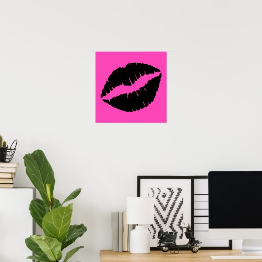Schwarzer Lipstick mit Rosa Poster (Heimbüro)