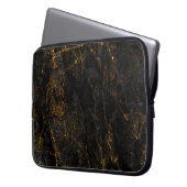 Schwarzer Marmor, goldene Adern, Textur. Laptopschutzhülle (Vorderseite Links)