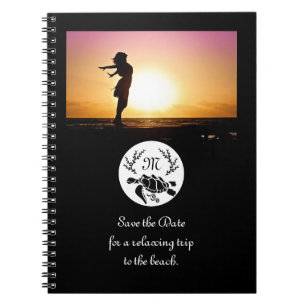 Schwarzer Meeresschildkröten-Silhouette-Monogramm- Notizblock