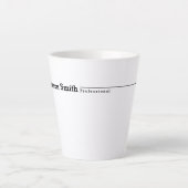 Schwarzer moderner Minimalname beruflich Milchtasse (Vorderseite)