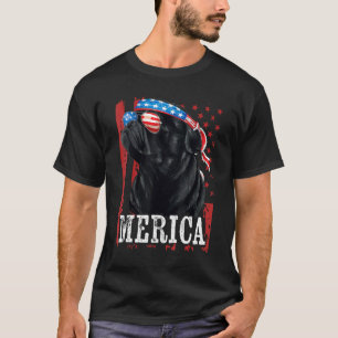 Schwarzer Mops 4. Juli Hundemama Hundepapa Merica  T-Shirt