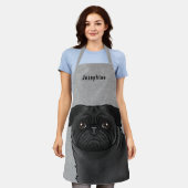 Schwarzer Mops-Cartoon-Hundegesicht Nah-up mit dem Schürze (Getragen)