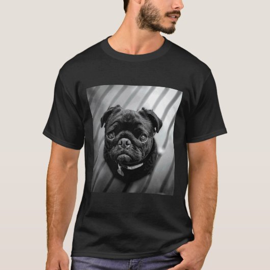 Schwarzer Mops-Hund mit süßem Gesicht 436 T-Shirt (Vorderseite)